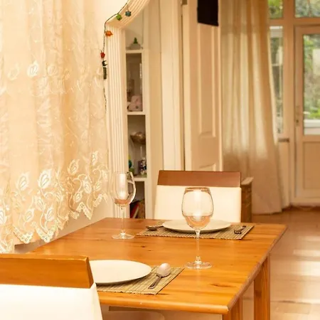 Couple's Getaway With Private Balcony In Uskudar アパート *