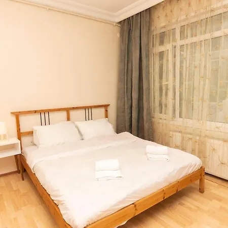 アパート Couple's Getaway With Private Balcony In Uskudar *
